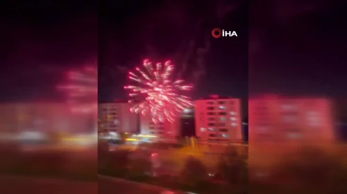Diyarbakır’da Havai Fişek Kutlamasında İki Kişi Yaralandı!
