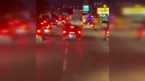 Diyarbakır'da sürücüler itfaiyeye fermuar sistemiyle yol verirken, bir sürücü yol vermedi