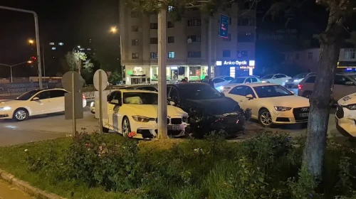 Erzurum Yakutiye'de gece yarısı kaza
