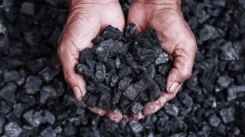 IEA'dan Şaşırtan Güncelleme: Düşüş Beklentileri Yerini Tarihi Rekorlara Bıraktı