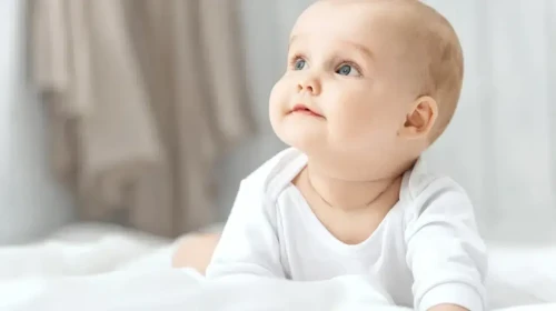 İlk altı ayda bebek gelişimi neden bu kadar önemli?