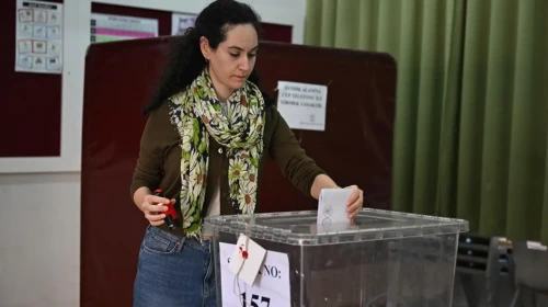 KKTC'de seçim tarihi netleşti: Meclis'ten 'çifte seçim' kararı çıktı