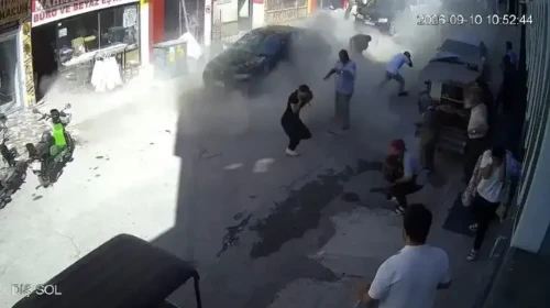 Konya'da yangın çıkan buzdolabı patladı: O anlar kamerada