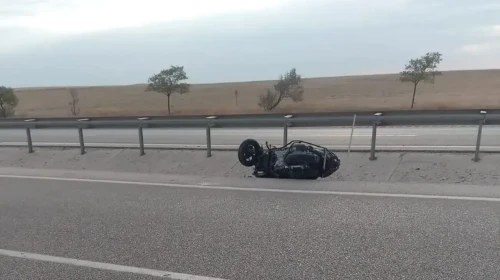 Kulu'da kontrolden çıkan motosiklet devrildi: 1 yaralı