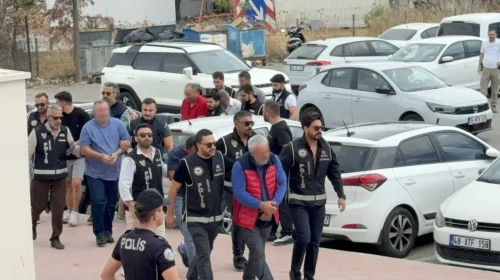 Muğla'da 'Sokaklar Güvende' operasyonu : 8 şüpheli adliyede