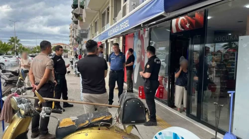 Sinop'ta evinde sinir krizi geçiren kişi yaralandı