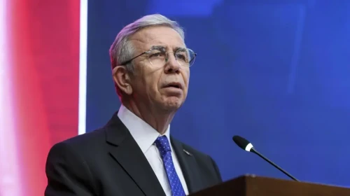 Ankara Büyükşehir Belediye Başkanı Mansur Yavaş, CHP'den istifa etti