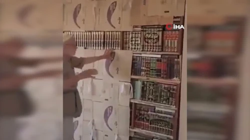 Esad rejiminden sakladığı kütüphanesine 15 yıl sonra yeniden kavuştu
