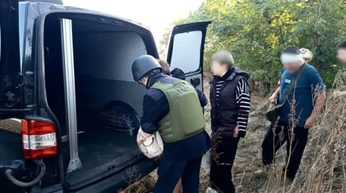 Ukrayna'da sivilleri taşıyan minibüse İHA saldırısı : 5 kişi hayatını kaybetti