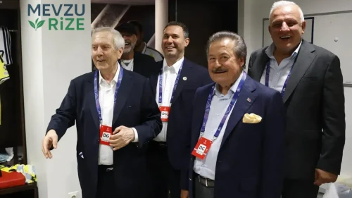 Aziz Yıldırım: "Futbol Takımımızı Başarılarından Dolayı Kutluyorum"