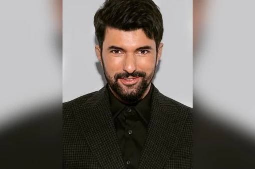 Engin Akyürek kimdir?