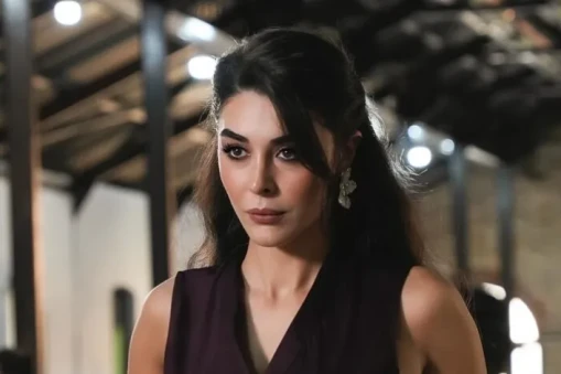 Büşra Cebe Kimdir?