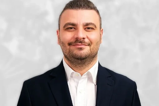 CHP Üsküdar İlçe Başkanı Berk Tütüncü: Kimdir ve Ne Yapıyor?