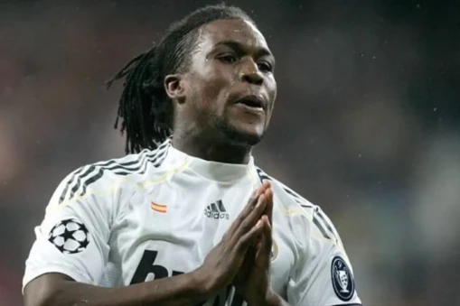 Royston Drenthe, felç geçirdiği için hastanede tedavi altına alındı, durumu stabil bildirildi