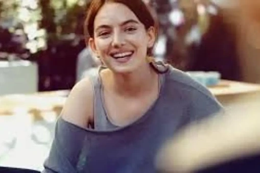 Taşacak Bu Deniz Dizisinin Eleni'si Ava Z. Yaman: Kimdir?