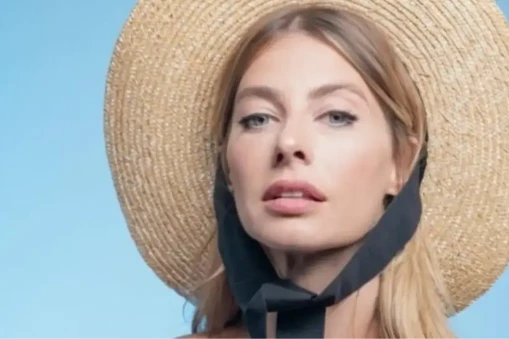 Tuba Ünsal: Oyunculuk Kariyeri, Yaşı ve Hayatı Hakkında Merak Edilenler