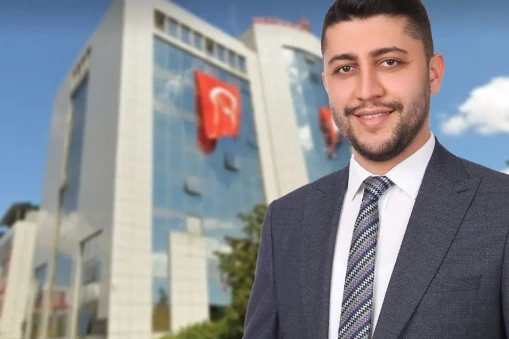 CHP'li Meclis Üyesi Murat Salman'ın İstifası: Kimdir, Neden Ayrıldı?