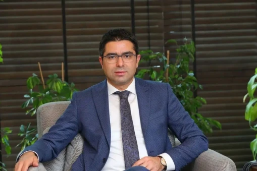 Emre Kartaloğlu Hakkında Bilgiler: Kimdir ve Nerelidir?