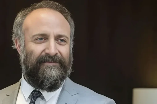Ünlü Oyuncu Halit Ergenç'in Hayatı ve Kariyeri: Kimdir?
