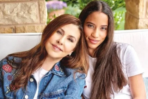 Ayşe Nazlı'nın Hayatı ve Ailesi Hakkında Bilgiler