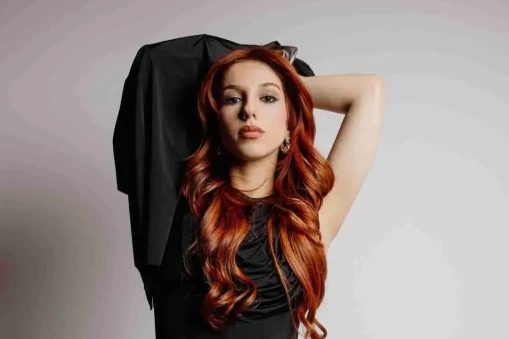 Selin Geçit: Türk Müzik Dünyasının Yükselen Yıldızı