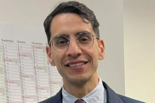 Kitzingen’in Türk Asıllı Belediye Başkanı Dr. Enis Tiz: Kimdir?