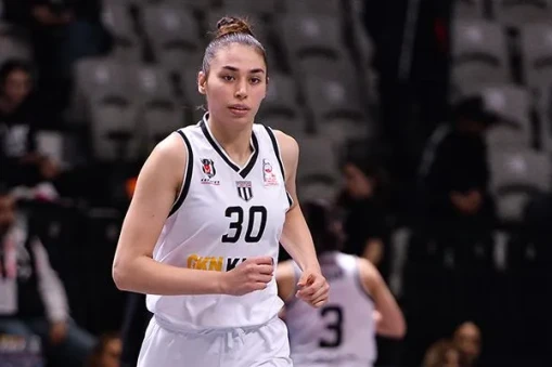 Melek Uzunoğlu Kimdir? Kaç Yaşında, Nereli, Boyu Kaç, Evli mi?