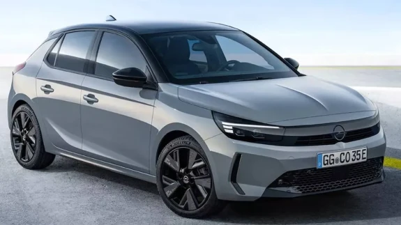 Yeni Opel Corsa tasarım ve teknolojisiyle B segmentinde fark yaratıyor! 2025 Opel Corsa hakkında bilmeniz gereken her şey