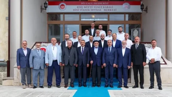 Rize'de Müftü Yusuf Karali Dini Yüksek İhtisas Merkezi Camii ve Ek Hizmet Binalarının Temeli Atıldı