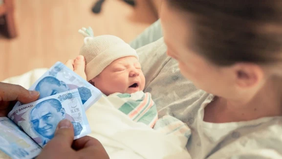 Doğum İzninde Önemli Yenilik: Süre Artışı 24 Haftaya Çıktı!