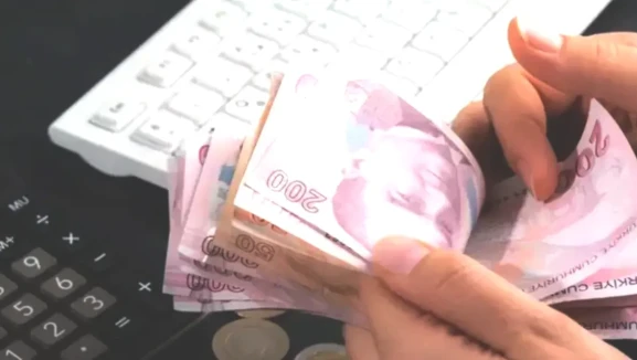 SSK ve Bağ-Kur Emeklileri İçin 3 Aylık Zam Oranı Açıklandı! Milyonları Bekleyen Detaylar Burada!