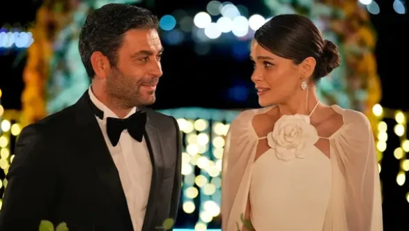 Ozan Akbaba ve Sinem Ünsal'ın Oynadığı Go Türkiye Dizisi Ne Zaman Yayına Girecek?