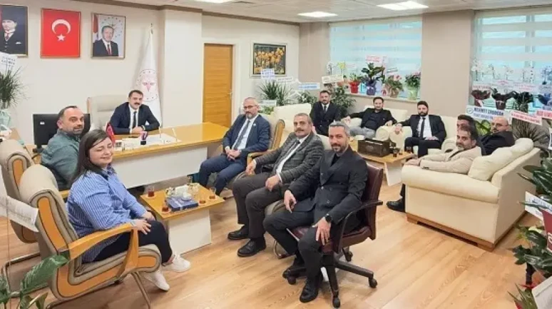 Anahtar Parti Rize İl Başkanlığı, Başhekim Dr. Cengiz Kazdal'a Hayırlı Olsun Ziyaretinde bulundu!