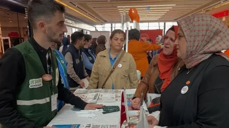 Rize Yeşilay Şubesi, 25 Kasım Farkındalık Etkinliğinde Vatandaşlarla Buluştu