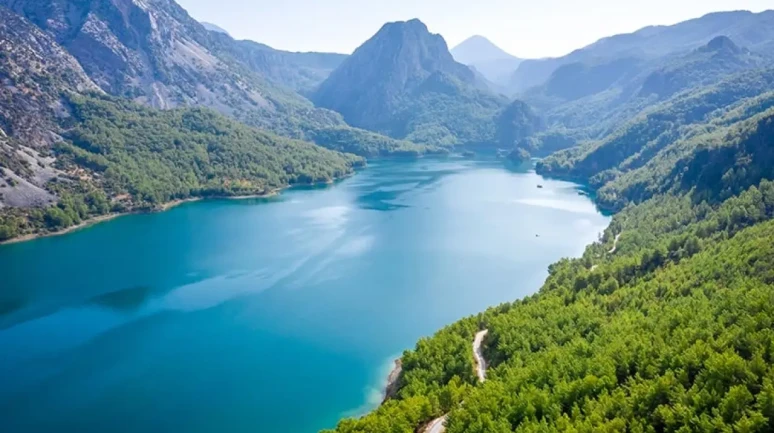 Rize'nin Zengin Kültürü ve Doğası: Tarih, İklim ve Turizm Potansiyeli