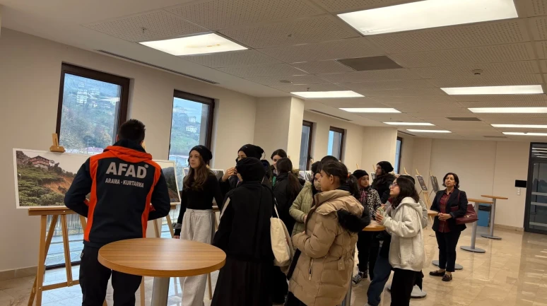 Rizeli öğrenciler, AFAD'dan afet bilinci eğitimi aldı