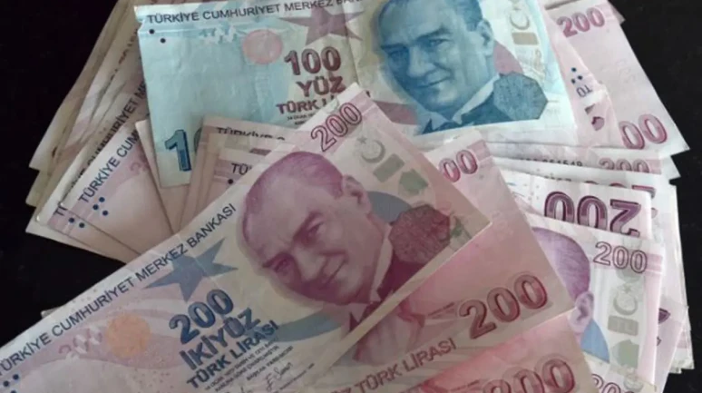 50 Bin Liralık Kredi İçin Geri Ödeme Şartları Yenilendi: Bankalar Faiz Oranlarını Revize Etti!