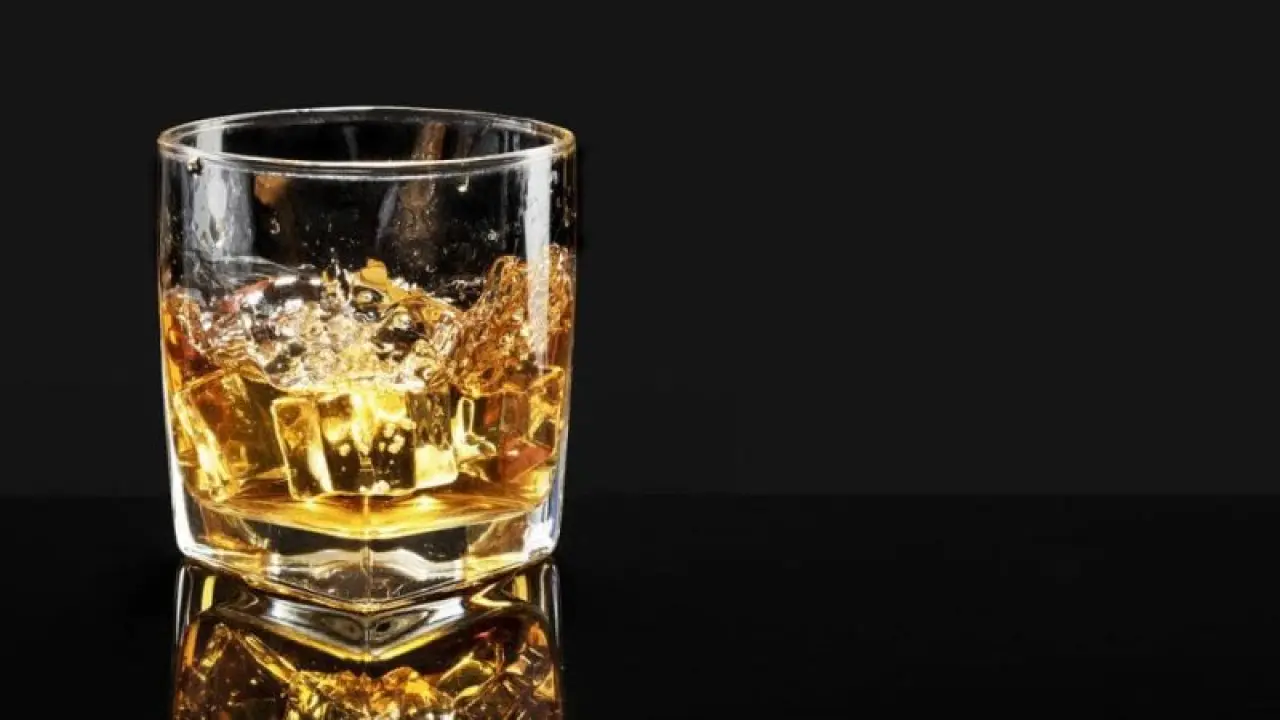 john barr viski fiyatları