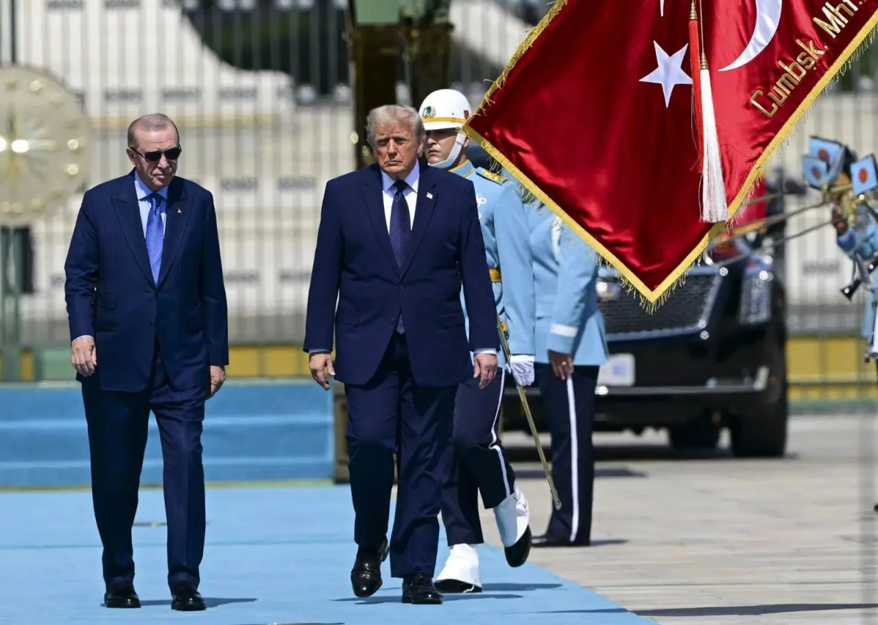 NATO Zirvesi'nde Mehter Damgası 8 NATO Zirvesi'nde Mehter Damgası