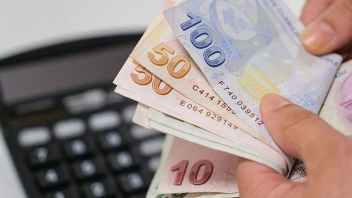 En düşük memur maaşı 2027 Ocak zammıyla ne kadar olacak? Enflasyon farkı ve toplu sözleşme hesabı