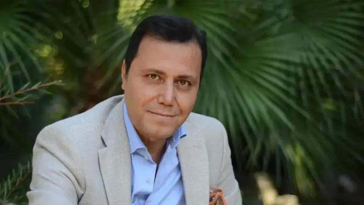 Orhan Hakalmaz Kimdir ? Türk Halk Müziği Sanatçısının Hayatı ve Kariyeri Nasıldır ?