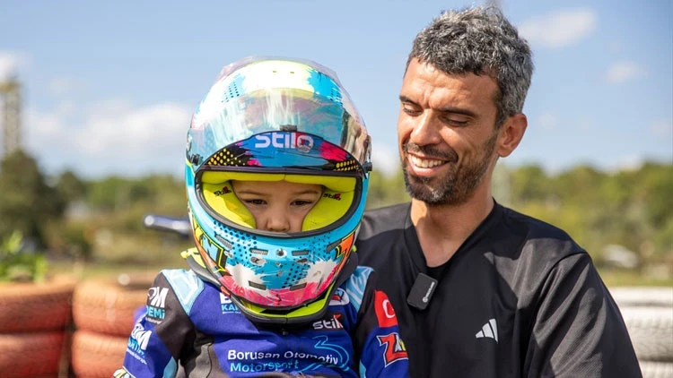 Kenan Sofuoğlu ve Oğlu Zayn Sofuoğlu Rize’ye Geliyor