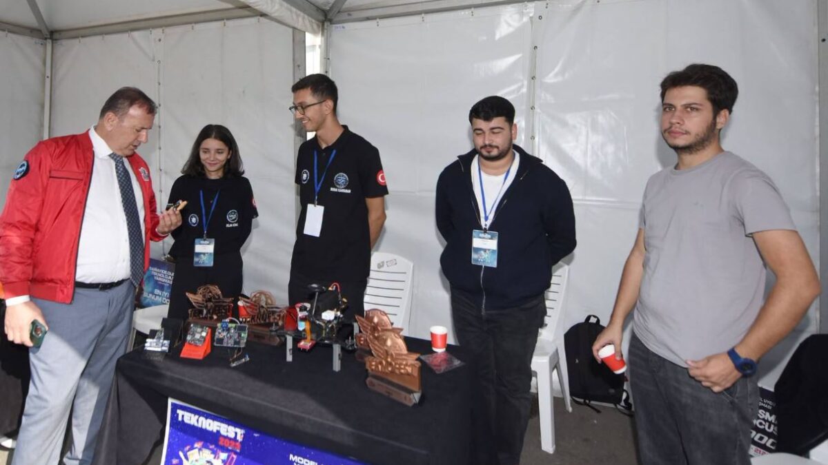 Trabzon Bilim Festivali’nde TTSO Standına Yoğun İlgi
