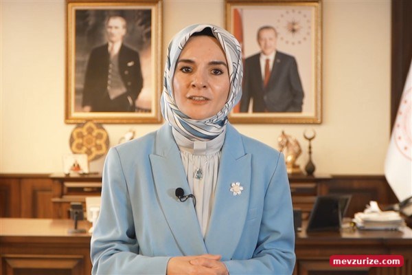 Bakan Göktaş Özbekistan’daki Dünya Zirvesi’ne katıldı
