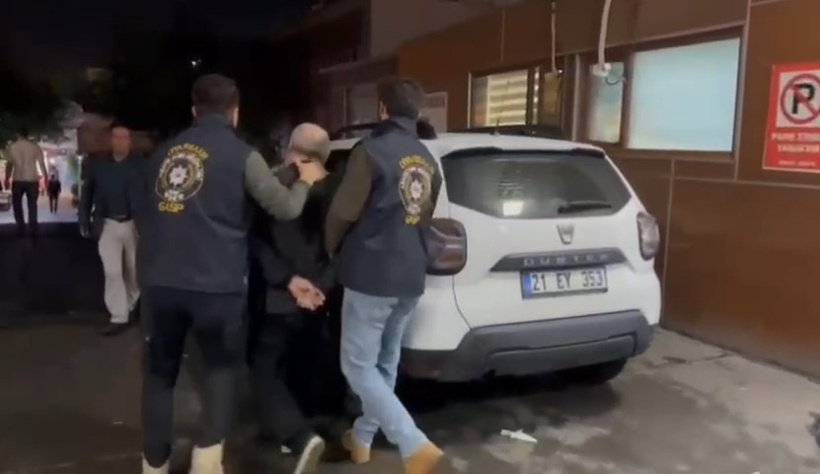 Boğularak öldürülmüştü... 19 yıl sonra gelen tutuklama şoke etti - Resim : 3