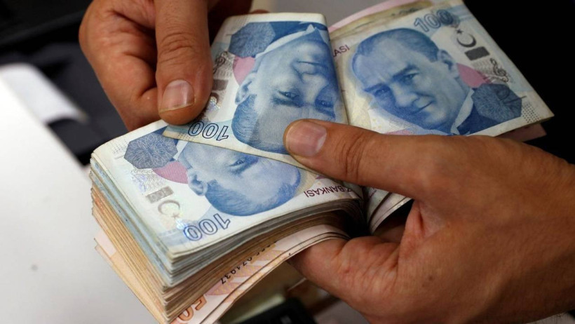Bütçede yılın en yüksek aylık açığı verildi. Faize günde 8.3 milyar TL - Resim : 2