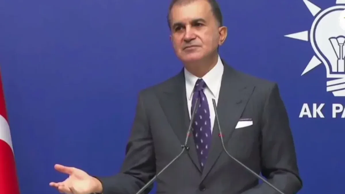 Çelik: Yeni Partili vekillerin salonu terk etmesi makama saygısızlıktır