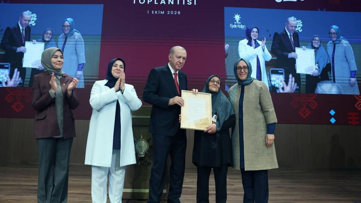 Cumhurbaşkanı Erdoğan: Türkiye'nin gelecek yüz yılına biz damga vuracağız