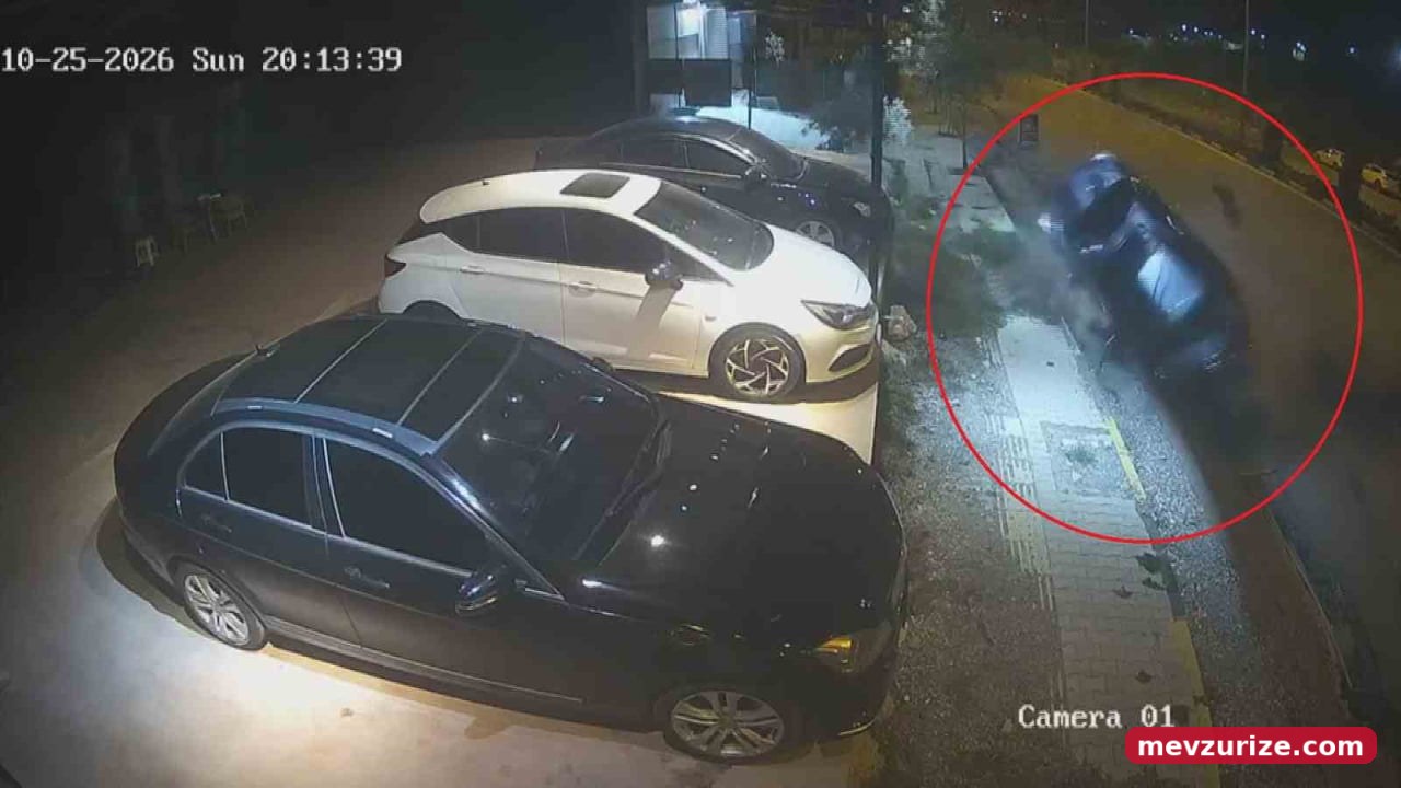 HATAY'IN ANTAKYA İLÇESİNDE SÜRÜCÜSÜNÜN KONTROLÜNDEN ÇIKAN OTOMOBİL, PARK HALİNDEKİ BAŞKA BİR ARACA...