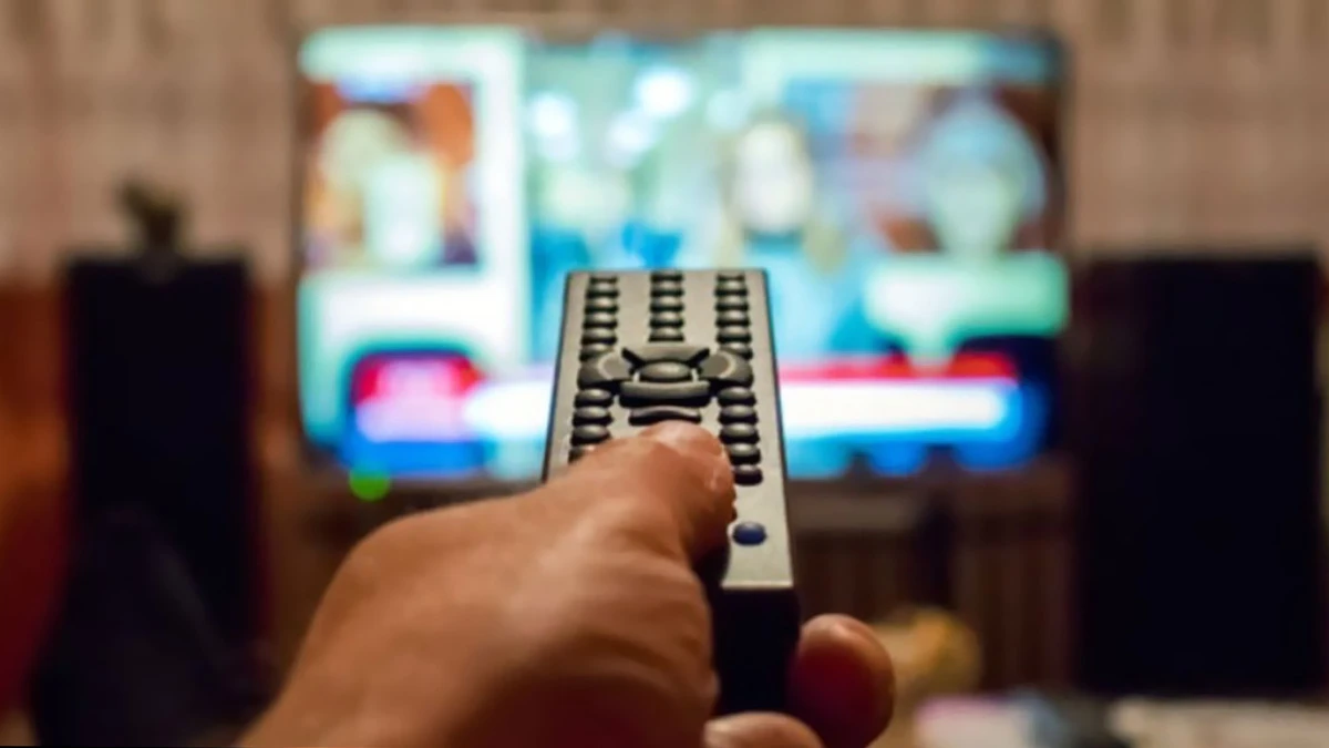 İtalya-Türkiye maçı, MasterChef ve Uzak Şehir reyting sıralamasıPazartesi akşamının reyting yarışında gözler özellikle milli maçın performansına çevrildi. ATV ekranlarında yayınlanan İtalya-Türkiye karşılaşması, futbolseverleri ekran başına toplarken Kanal D'nin sevilen dizisi Uzak Şehir ve TV8'in yarışma programı MasterChef Türkiye de yeni bölümleriyle izleyici karşısına çıktı.